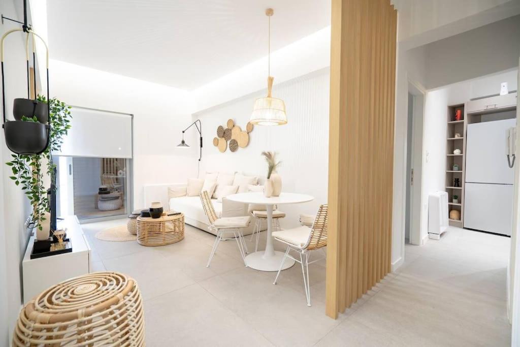 Piraeus Cozy Apartment For 4 Persons Dış mekan fotoğraf
